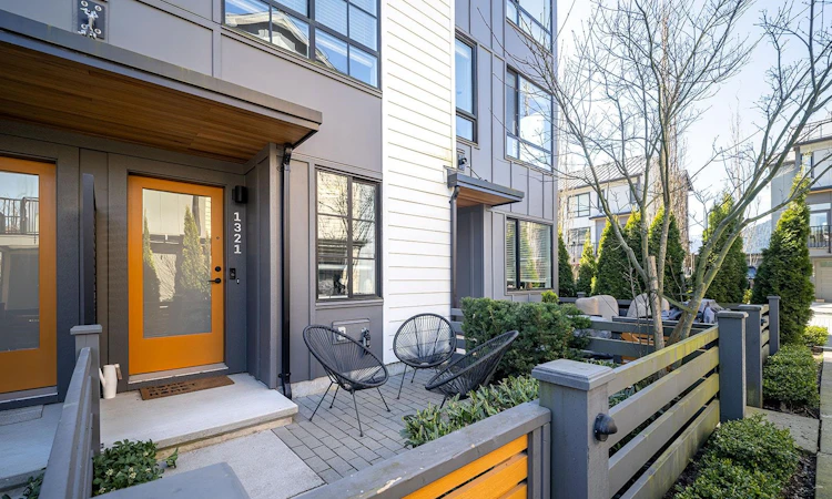 1321 Halyard Place