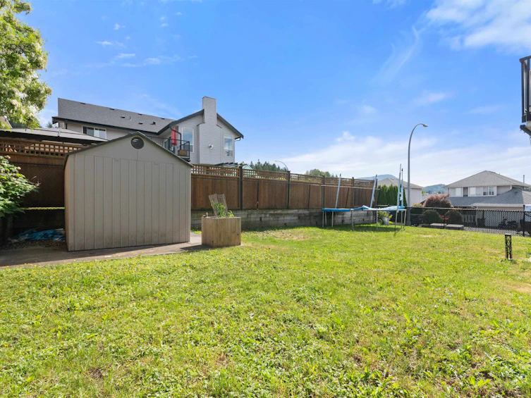 46658 Grove Avenue, Chilliwack, BC, V2R 3Y9 - 10