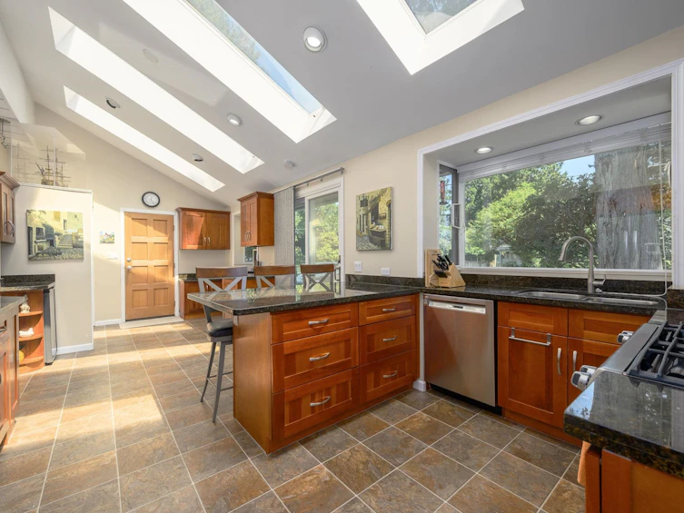 957 56a Street, Delta, BC, V4L 1Y6 - 7