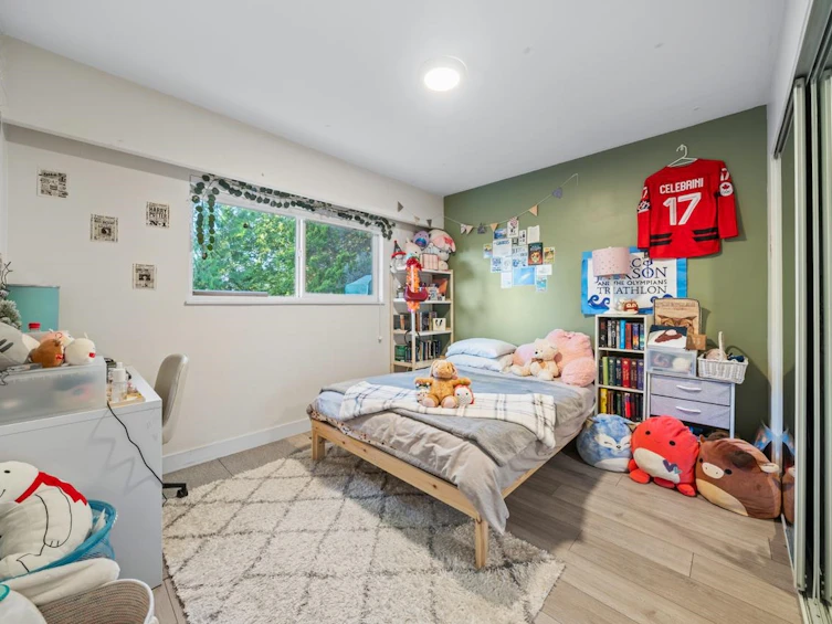 8857 Russell Drive, Delta, BC, V4C 4P6 - 14