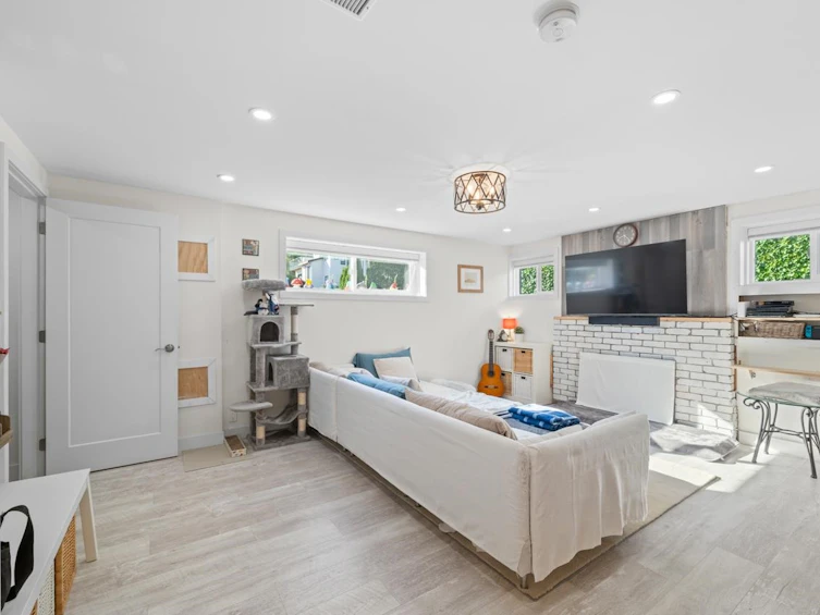 8857 Russell Drive, Delta, BC, V4C 4P6 - 21