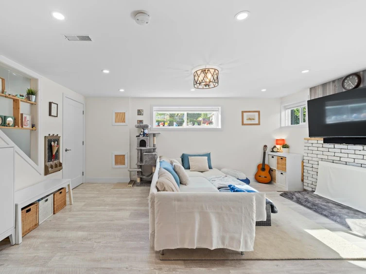 8857 Russell Drive, Delta, BC, V4C 4P6 - 22