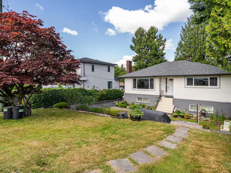 8857 Russell Drive, Delta, BC, V4C 4P6 - 2