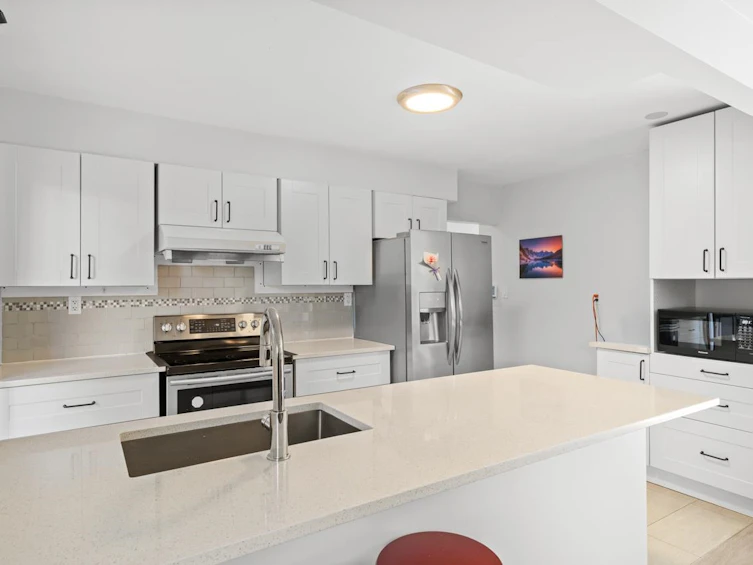 8857 Russell Drive, Delta, BC, V4C 4P6 - 10