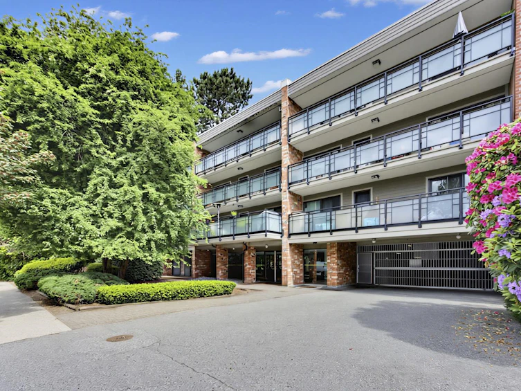 310-360 E 2nd Street, North Vancouver, BC, V7L 4N6 - 3