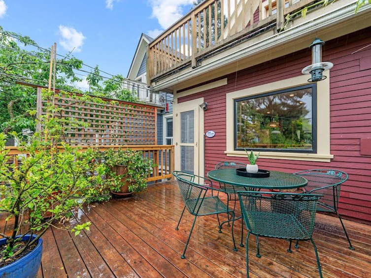1153 E 13th Avenue, Vancouver, BC, V5T 2M2 - 24
