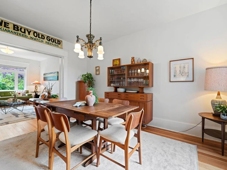 1153 E 13th Avenue, Vancouver, BC, V5T 2M2 - 10