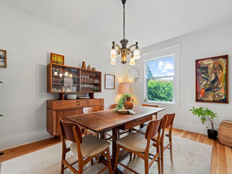 1153 E 13th Avenue, Vancouver, BC, V5T 2M2 - 12