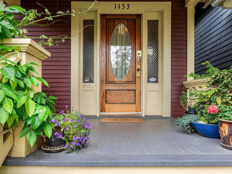 1153 E 13th Avenue, Vancouver, BC, V5T 2M2 - 2