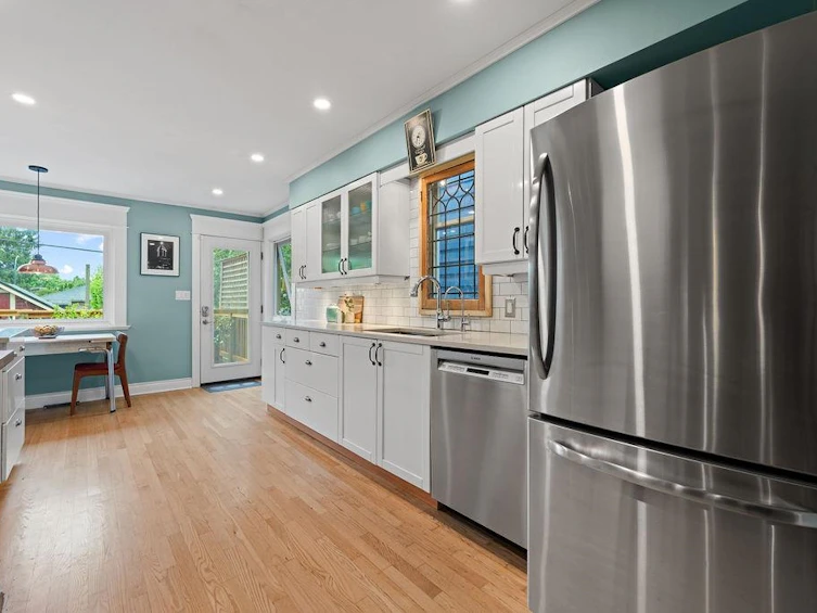 1153 E 13th Avenue, Vancouver, BC, V5T 2M2 - 16