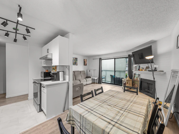 301-315 Tenth Street, New Westminster, BC, V3M 3Y2 - 10