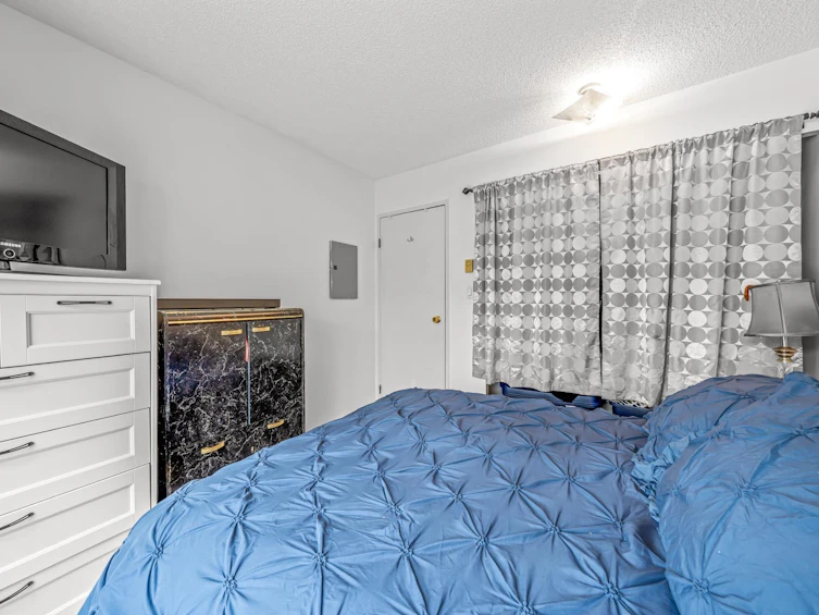 301-315 Tenth Street, New Westminster, BC, V3M 3Y2 - 14
