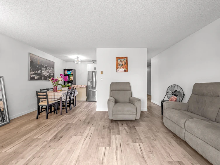 301-315 Tenth Street, New Westminster, BC, V3M 3Y2 - 7