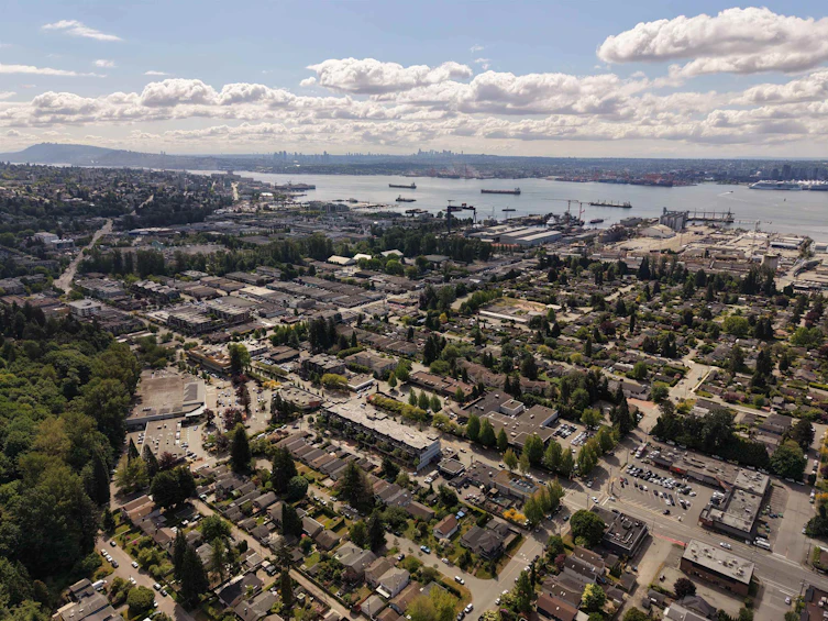 201-1330 Marine Drive, North Vancouver, BC, V7P 1T4 - 22
