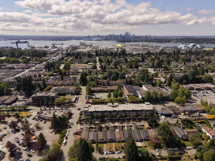201-1330 Marine Drive, North Vancouver, BC, V7P 1T4 - 24