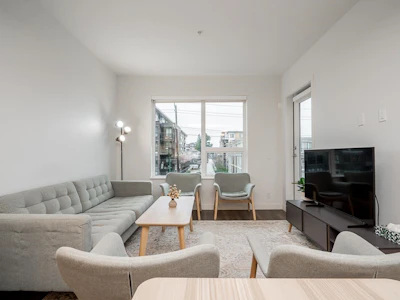 308-645 Como Lake Avenue - 5