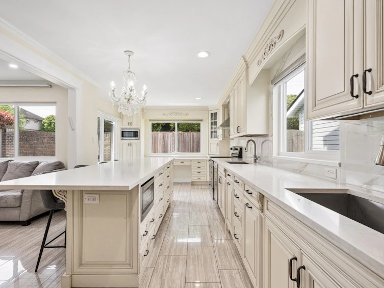 15-9688 No. 2 Road, Richmond, BC, V7E 2E1 - 6