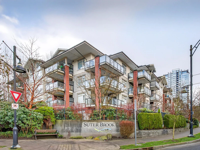 302 - 100 Capilano Road, Port Moody BC V3H 5M9