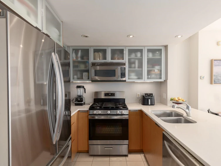 2405-1205 W Hastings Street, Vancouver, BC, V6E 4T7 - 4