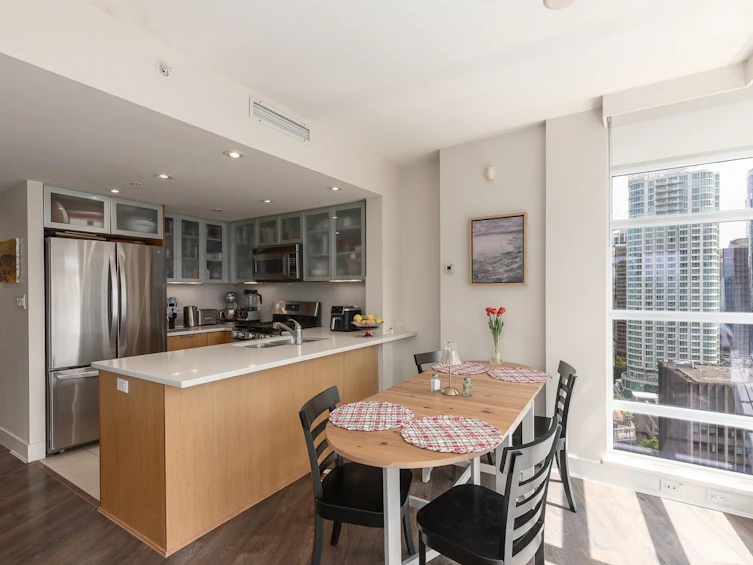 2405-1205 W Hastings Street, Vancouver, BC, V6E 4T7 - 3