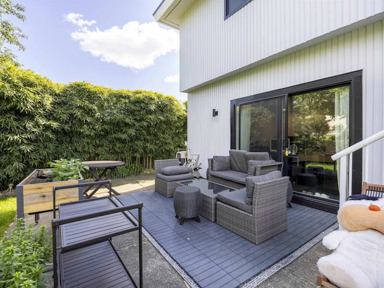1108 Marsden Court, Burnaby, BC, V5A 3N3 - 37