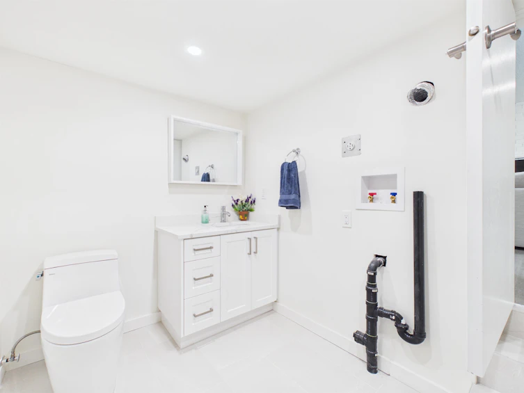 1108 Marsden Court, Burnaby, BC, V5A 3N3 - 34