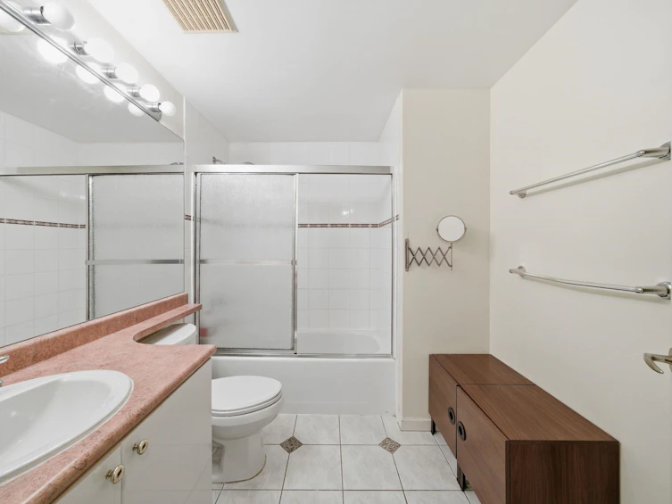 201-8171 Saba Road, Richmond, BC, V6Y 4B3 - 17