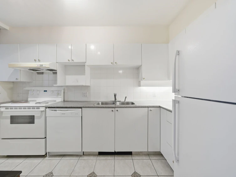 201-8171 Saba Road, Richmond, BC, V6Y 4B3 - 8