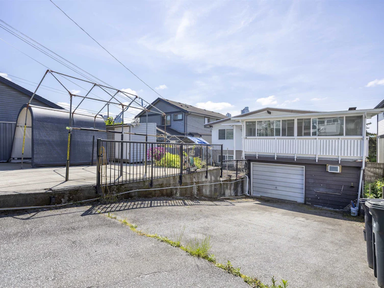 3881 Napier Street, Burnaby, BC, V5C 3E6 - 28