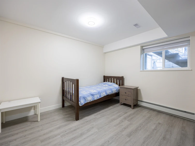 3881 Napier Street, Burnaby, BC, V5C 3E6 - 9