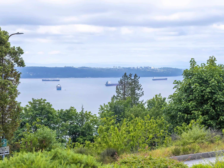 49-2202 Folkestone Way, West Vancouver, BC, V7S 2X7