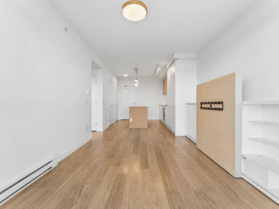 1808-525 Foster Avenue - 5