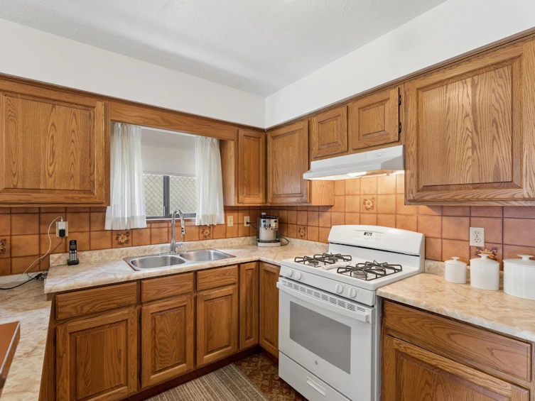 2581 E 3rd Avenue, Vancouver, BC, V5M 1H1 - 32