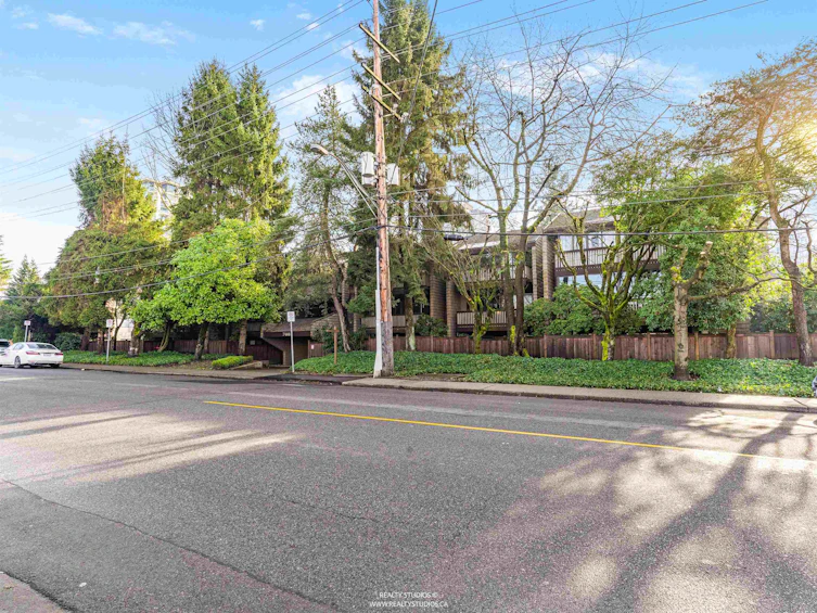 303-708 Eighth Avenue, New Westminster, BC, V3M 2R3 - 25
