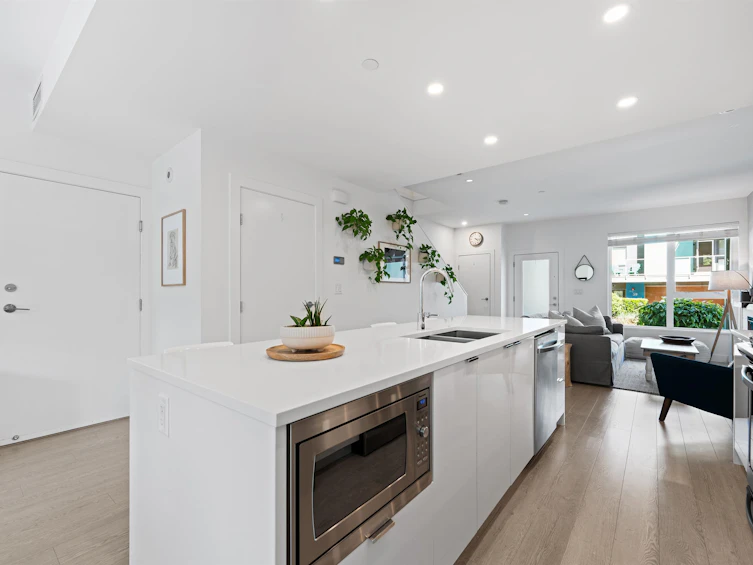 23-3596 Salal Drive, North Vancouver, BC, V7G 0A9 - 22