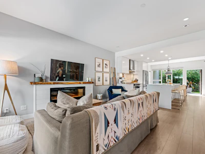 23-3596 Salal Drive - 3