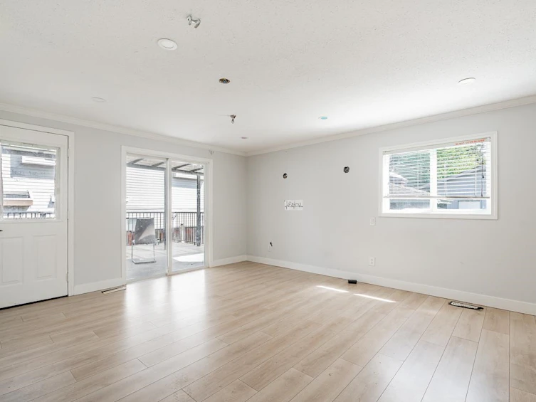 13450 65a Avenue, Surrey, BC, V3W 1Z6 - 17