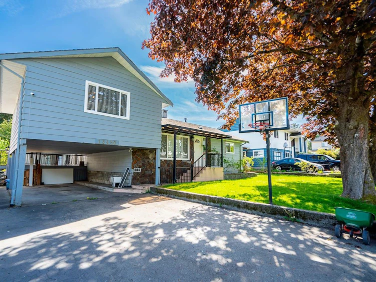 13450 65a Avenue, Surrey, BC, V3W 1Z6 - 2