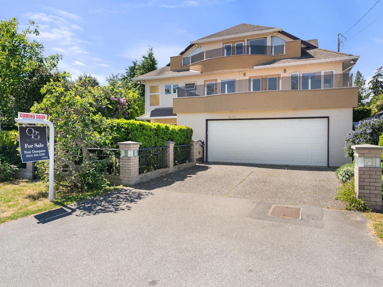 1575 Beach Grove Road, Delta, BC, V4L 1P2