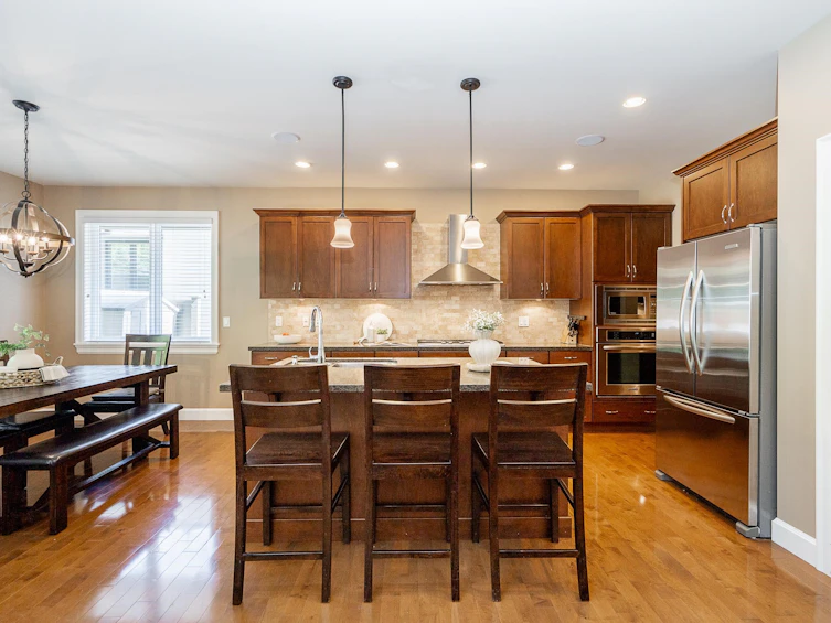 3361 Scotch Pine Avenue, Coquitlam, BC, V3E 0C4 - 6