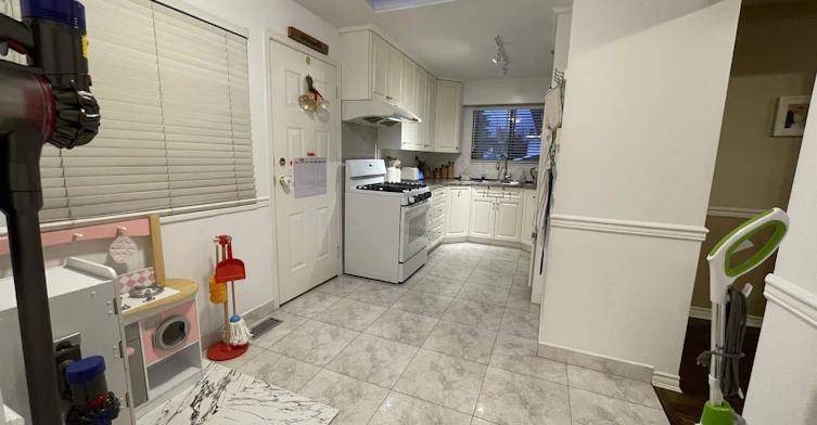 6093 Iona Drive, Vancouver, BC, V6T 1Z1 - 6