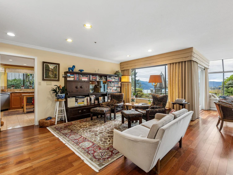 5180 Meadfeild Road, West Vancouver, BC, V7W 3B8 - 7