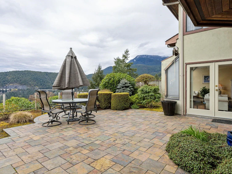 5180 Meadfeild Road, West Vancouver, BC, V7W 3B8 - 18