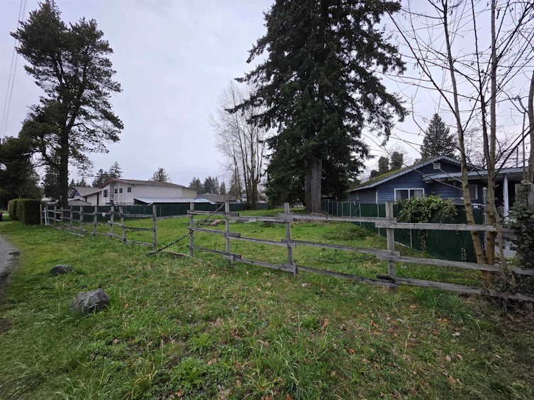 13069 Old Yale Road, Surrey, BC, V3T 3C3 - 2