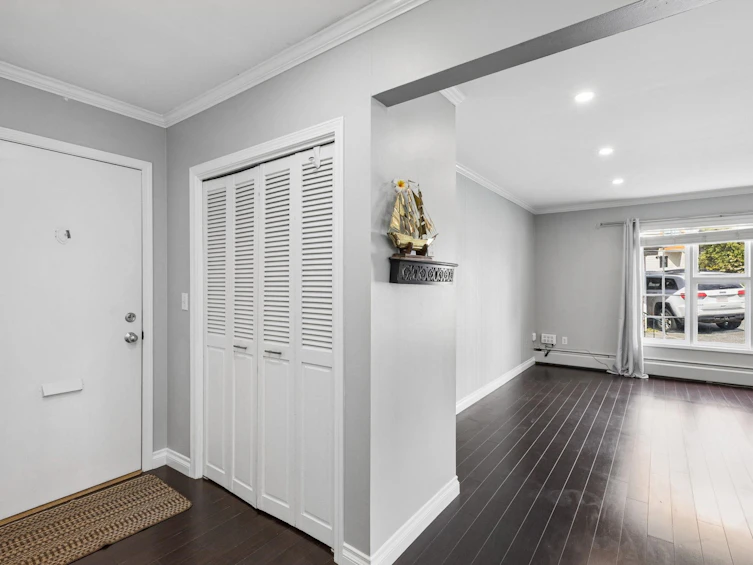 102-120 W 17th Street, North Vancouver, BC, V7M 1V4 - 14