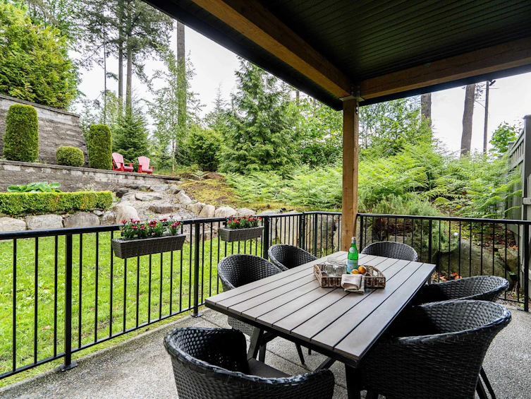 3565 Highland Drive, Coquitlam, BC, V3E 0K2 - 8