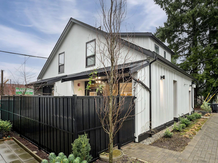 721 E 26th Avenue, Vancouver, BC, V5V 2H9