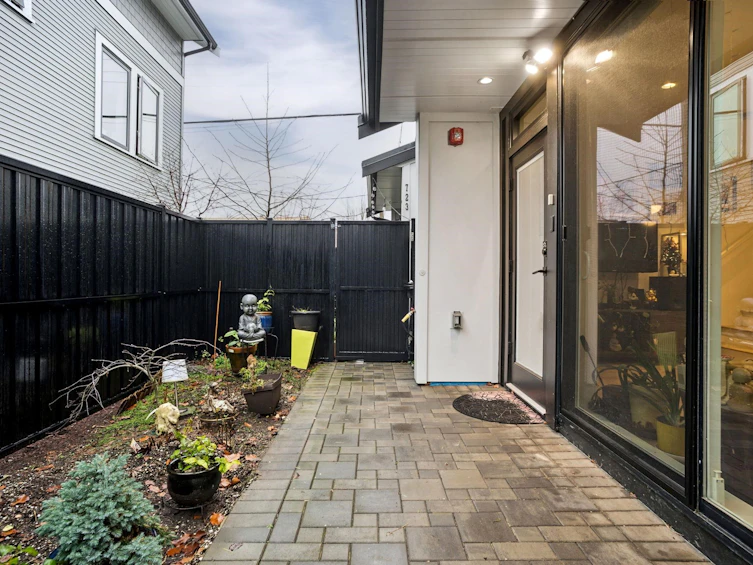 721 E 26th Avenue, Vancouver, BC, V5V 2H9 - 14