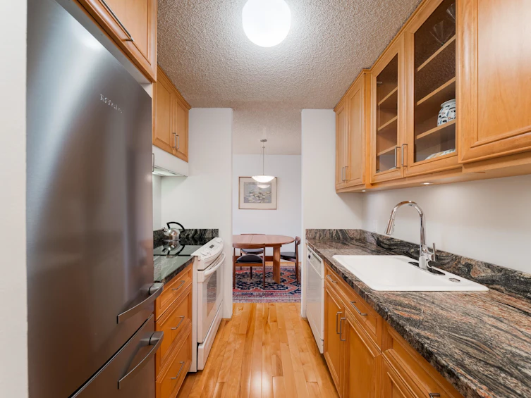 602-1816 Haro Street, Vancouver, BC, V6G 2Y7 - 8
