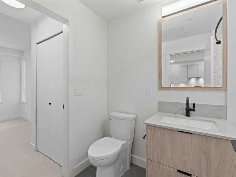 418-13258 105 Avenue, Surrey, BC, V3T 1Z2 - 17
